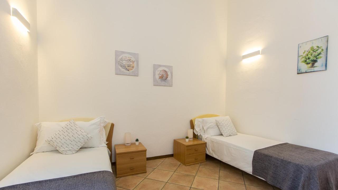 Rental In Rome - Santa Maria Novella Palace ฟลอเรนซ์ ภายนอก รูปภาพ