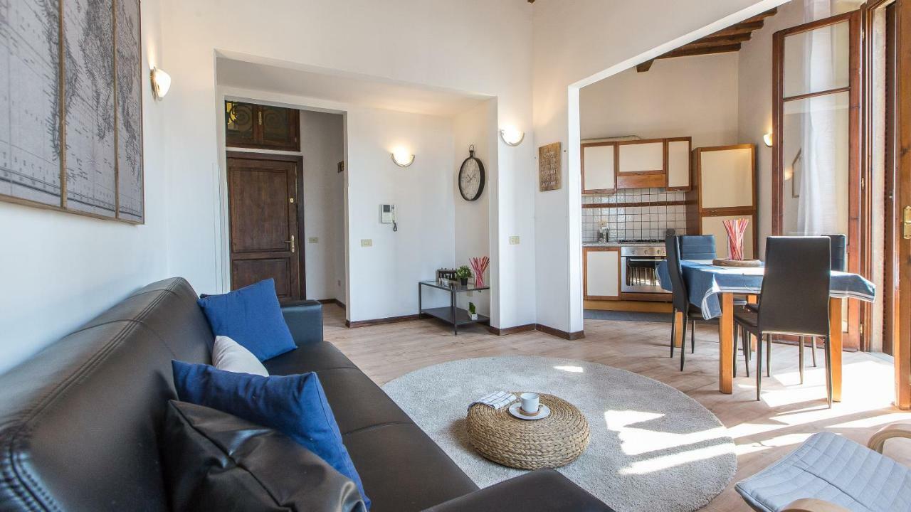 Rental In Rome - Santa Maria Novella Palace ฟลอเรนซ์ ภายนอก รูปภาพ