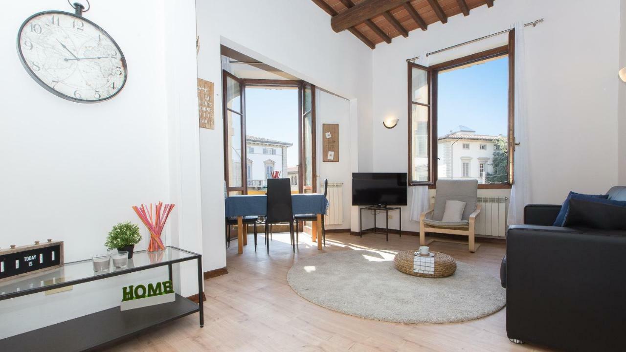 Rental In Rome - Santa Maria Novella Palace ฟลอเรนซ์ ภายนอก รูปภาพ
