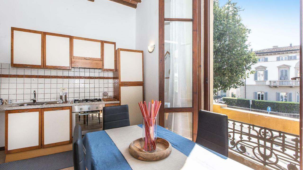 Rental In Rome - Santa Maria Novella Palace ฟลอเรนซ์ ภายนอก รูปภาพ