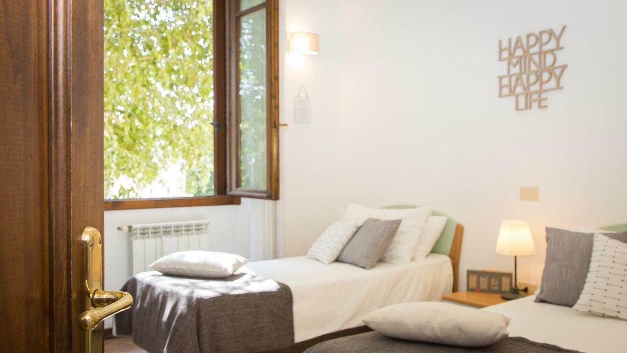 Rental In Rome - Santa Maria Novella Palace ฟลอเรนซ์ ภายนอก รูปภาพ