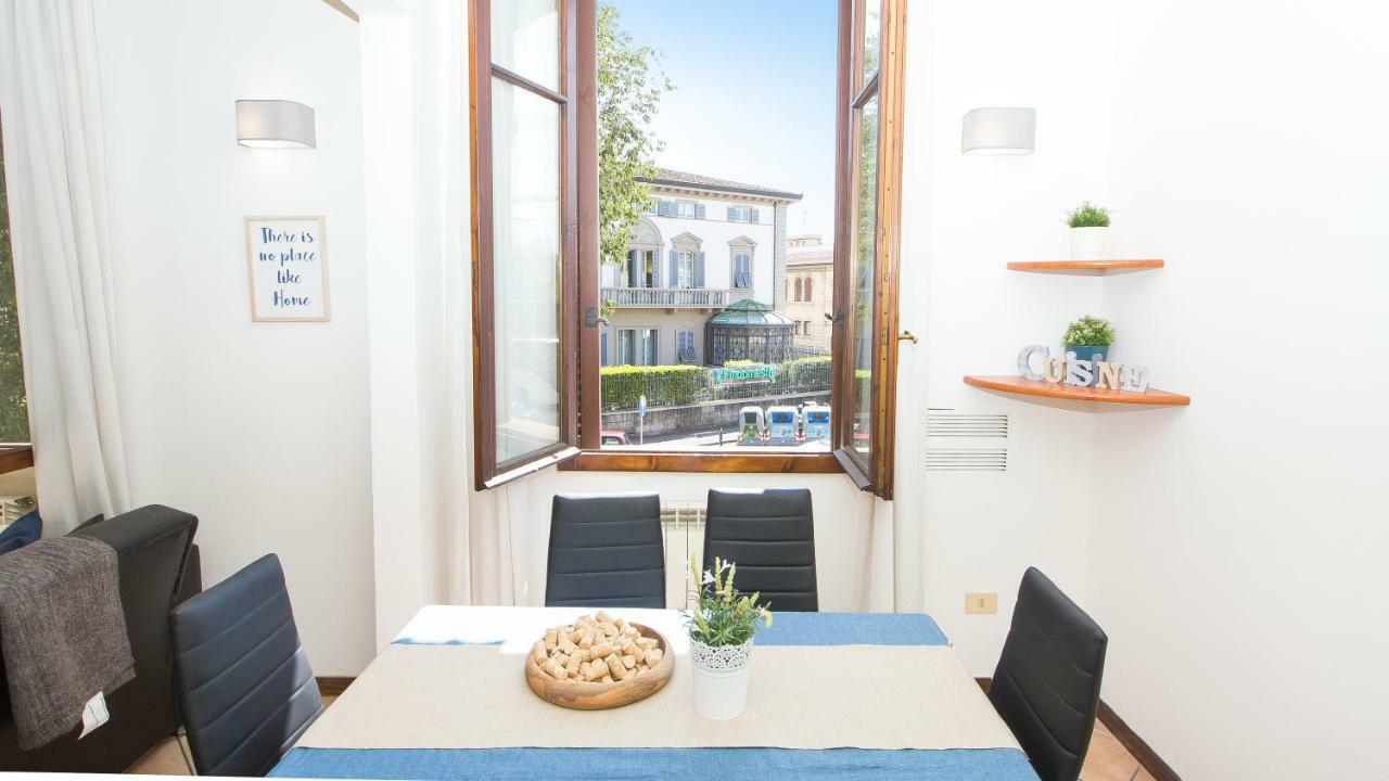 Rental In Rome - Santa Maria Novella Palace ฟลอเรนซ์ ภายนอก รูปภาพ